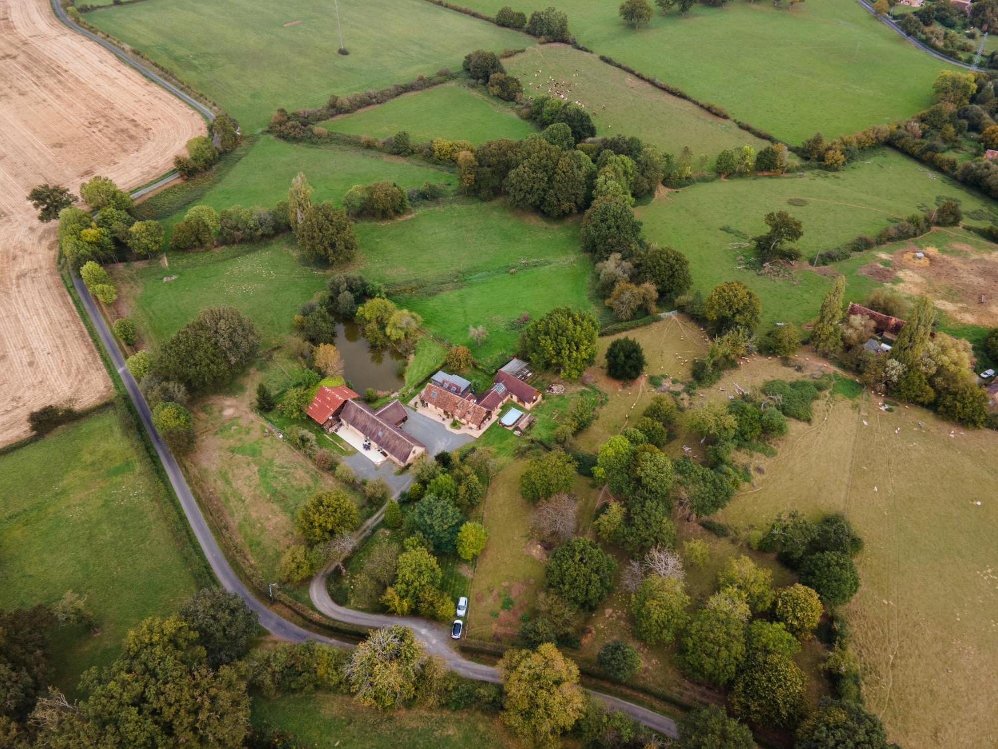 24H Le Mans - Les Haies Gite, Near Le Mans Circuit Vila Coulans-sur-Gée Exterior foto